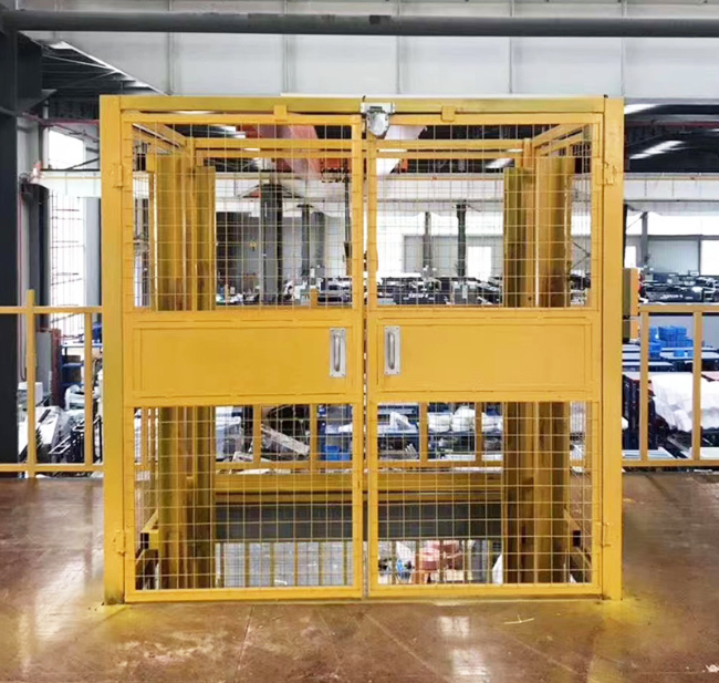 广元智能导轨式升降机亮相