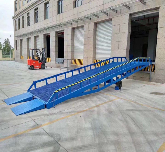 广元移动式登车桥装卸